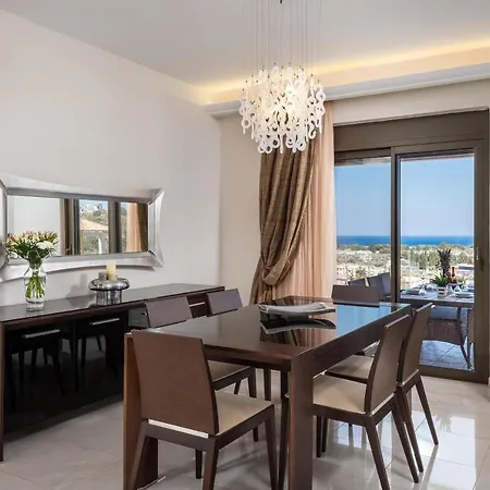 Acro Villa