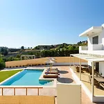 Vila Acro Afantou